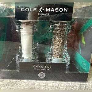 Cole & Mason Carlisle Salt and Pepper Shaker Set - Clear and Black